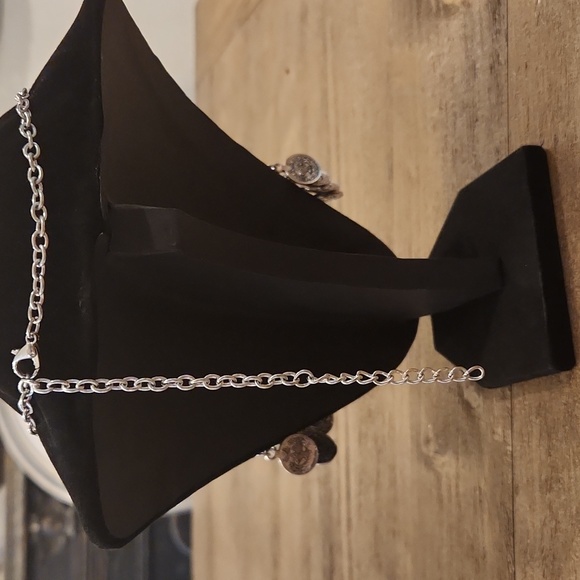 Statement Necklace - Picture 2 of 6